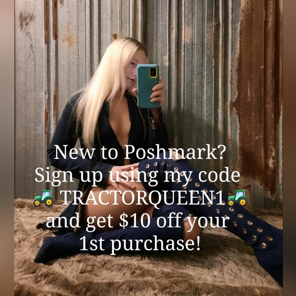 C' est TOI Jeans with Crystal Jewels - Picture 14 of 15